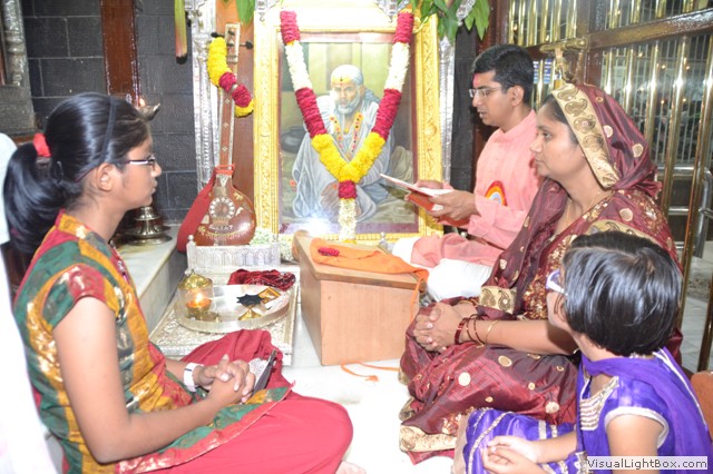 satsatcharitra parayana in dwarakamai