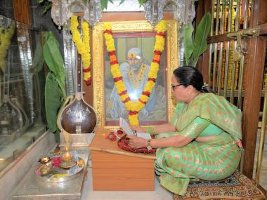 Guru Poornima celebrations in Shirdi Saibaba Mandir shirdi
