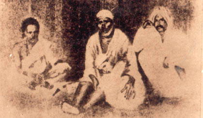 saibaba with mahalsapthi and shama